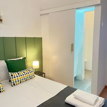 Guest house Alvalade Ii Airport