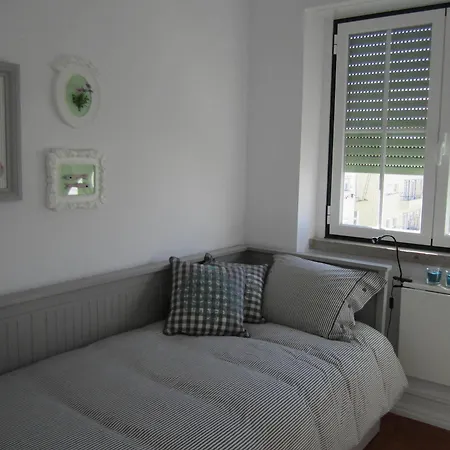 Alvalade Ii Airport 3*
