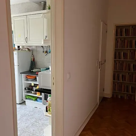 Pensión Alvalade Ii Airport 3*