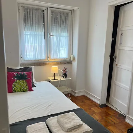 Alvalade Ii Airport 3*