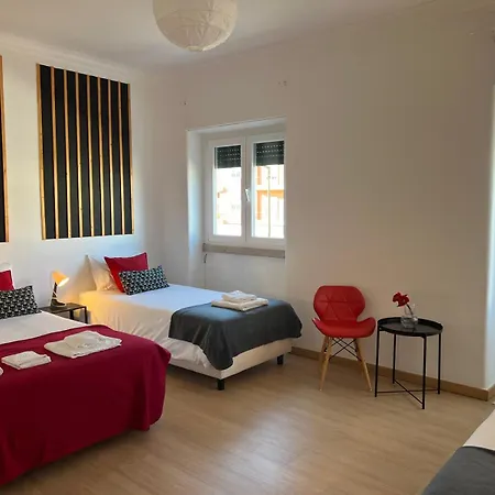 Alvalade Ii Airport Pensión