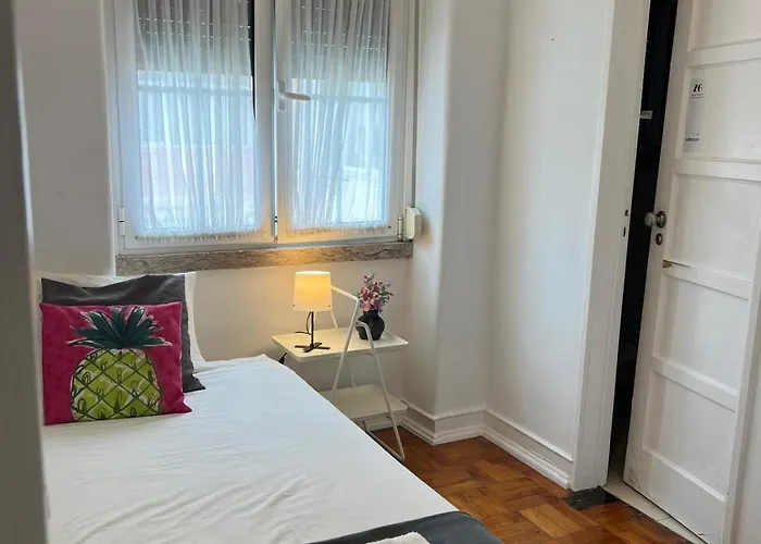 Alvalade Ii Airport 3*