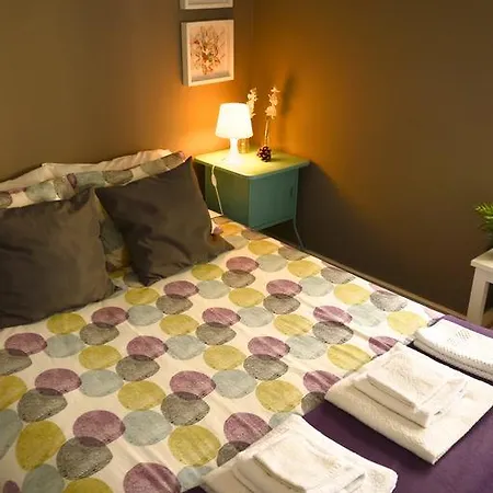 Alvalade Ii Airport Gasthuis 3*