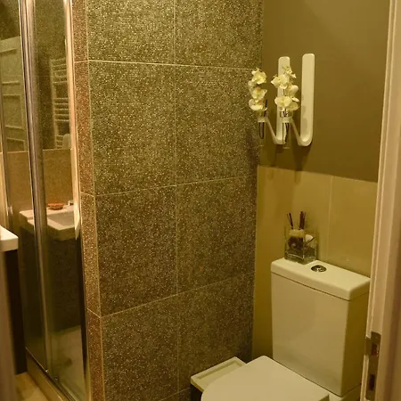 Gasthuis Alvalade Ii Airport Lissabon