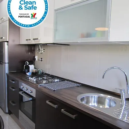 Penzion Alvalade Ii Airport