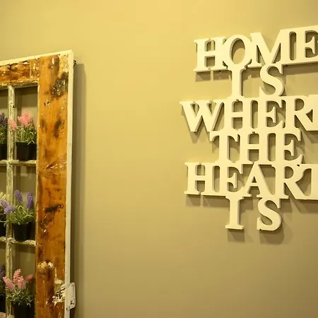 Alvalade Ii Airport Penzion 3*