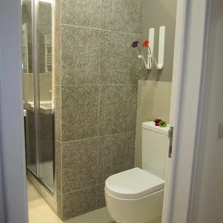 Penzion Alvalade Ii Airport Lisboa