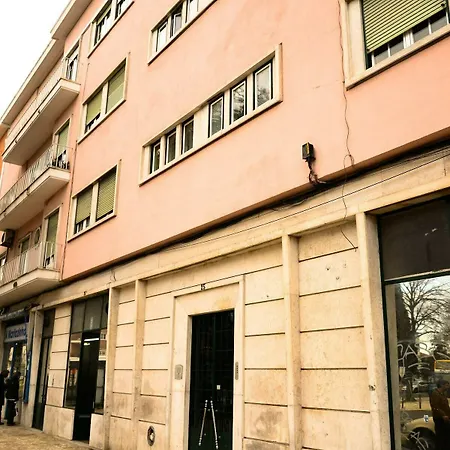 Alvalade Ii Airport Casa de hóspedes