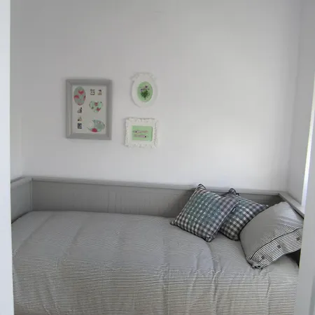 Penzion Alvalade Ii Airport Lisboa